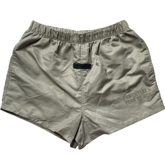 Fear of God Essentials Nylon Running Shorts Sz Small Men's Athleisure Outdoor - Picture 1 of 7